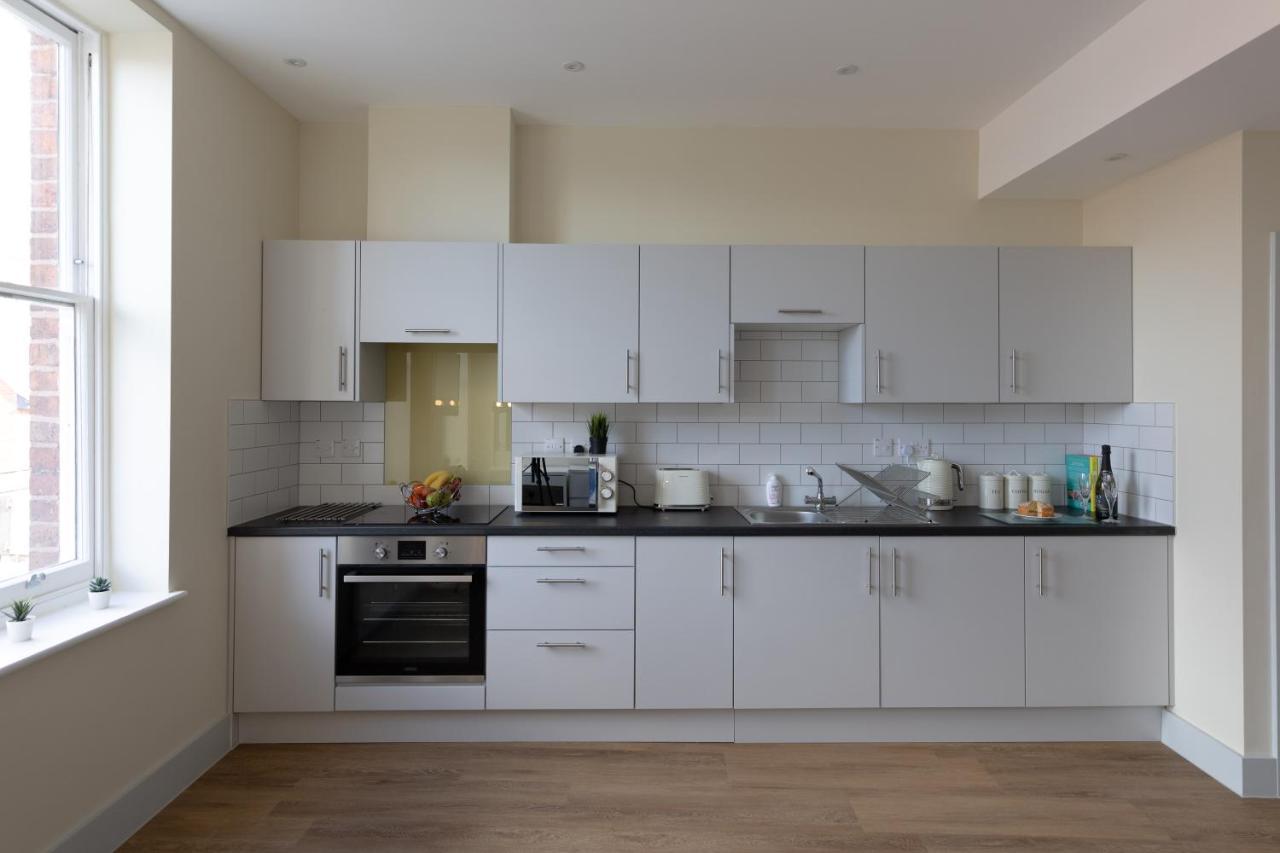 Apartment 7, Isabella House, Aparthotel, By RentMyHouse Hereford Esterno foto