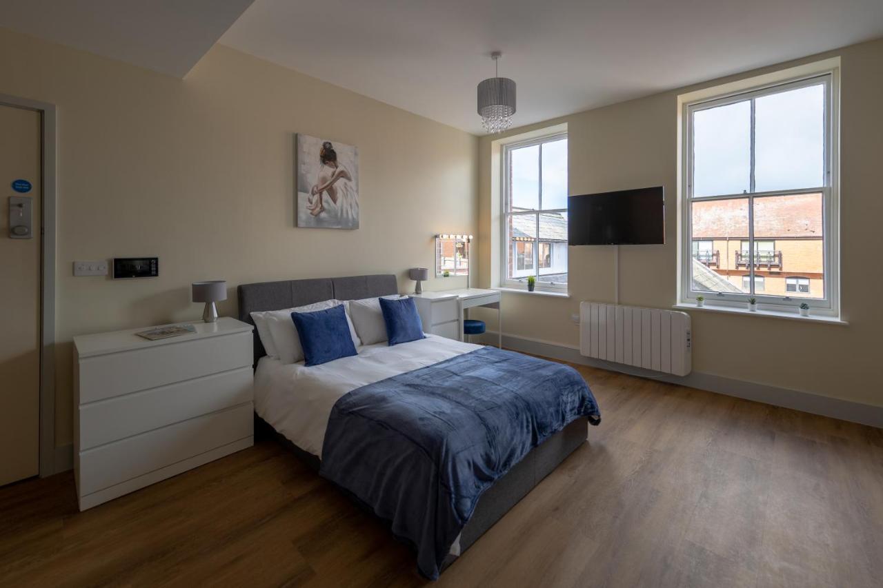 Apartment 7, Isabella House, Aparthotel, By RentMyHouse Hereford Esterno foto